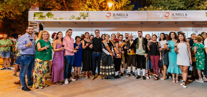 Inauguración del Stand de la DOP Vinos de Jumilla
