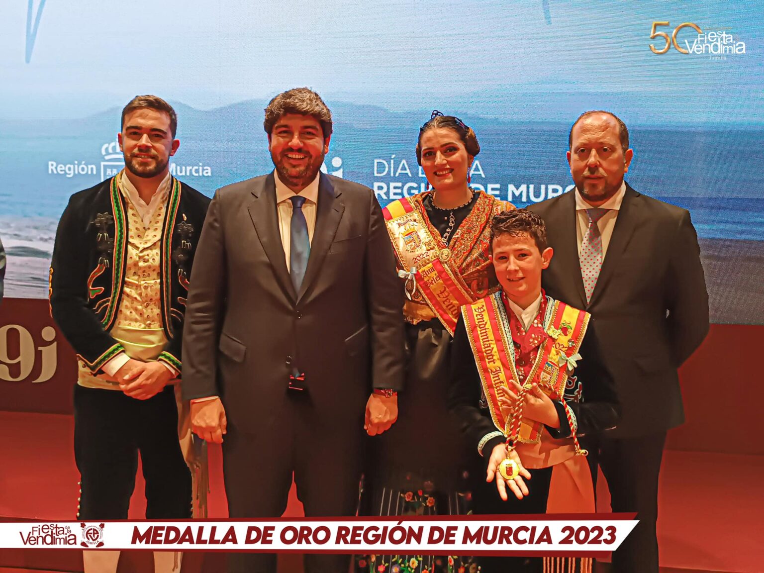Recibida La Medalla De Oro De La Región De Murcia Fiesta De La