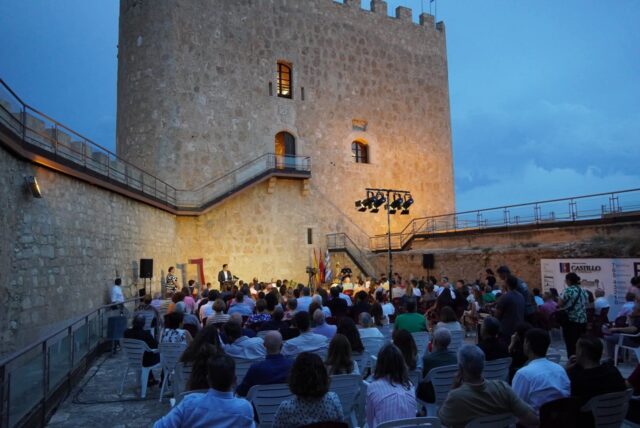Acto agricultor y bodeguero 2025