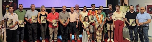 Presentada la Revista de la 52 Fiesta de la Vendimia